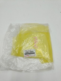 Панель двері праві зад toyota rav 4 67841-42070 нове фото №1