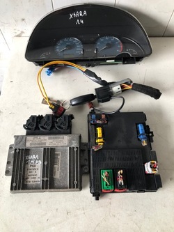 Блок керування набір стартовий citroen xsara 1.4 9646243580 фото №1