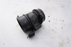 Расходомер 8200358901-b renault clio iii 3 1.5 dci фото №1