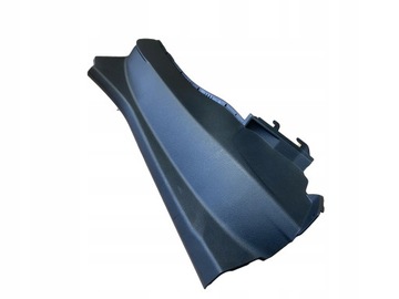 Audi q3 83a захист стійка права зад 83a867768 фото №1