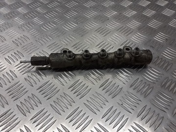 Планка вприскувальний toyota avensis t25 2.0 d4d фото №1