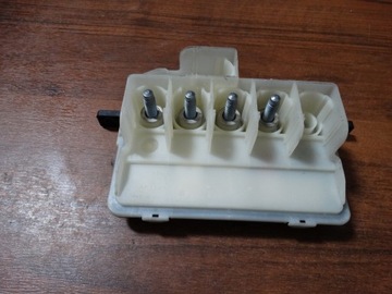 Ідеал коробка запобіжників mercedes w206 w254 1 фото №1