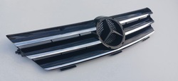 Решітка радіатора решітка mercedes w209 clk cl вигляд чорний хром фото №1