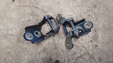 Renault megane iv петля дверь правый зад задний фото №1