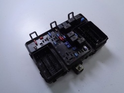 Модуль коробка запобіжників ford edge mk2 2015- фото №1