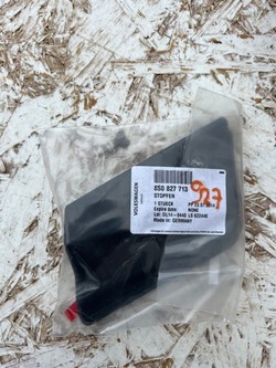 Заглушка крышки багажника audi tt tts 8s фото №1