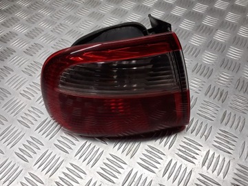 Лампа лівий зад seat toledo ii 1m5945095b фото №1