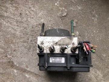 Renault clio iii modus справна насос abs 0265800558 фото №1