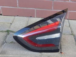 Ford puma ii лампа правая зад крышка l1tb-13a602-ab фото №1