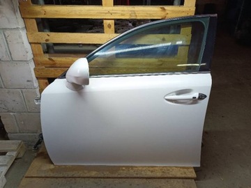 Двері лівий перед lexus is ii 077 фото №1