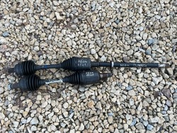 Mercedes glk x204 полуось левая перед 4matic фото №1