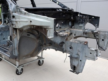 Четверть лонжерон правая передняя dacia logan ii 12-20 r. tekna фото №1