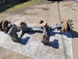 Ось балка зад задняя управляемая ступицы поворотный кулак volvo fe 6x2 d7e e-5 фото №1