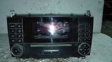 Радио mercedes-benz a2038700589 фото №1