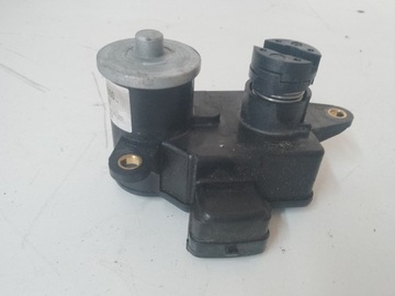 Sportage iv tucson 2.0crd inastawnik клапан колектора 28381-2f600 фото №1