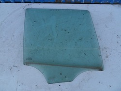 Mazda ii 2 dy 2003-2007 стекло дверь задняя правая фото №1