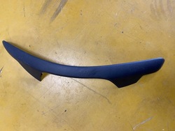 Ручка захист планка обшивка праві зад infiniti q30 фото №1