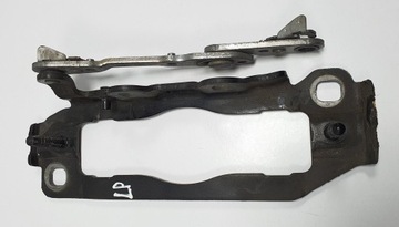 Петля капота лівий перед mercedes w204 фото №1