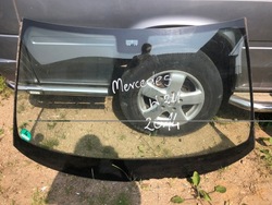 Mercedes w211 стекло лобовое 2014r. оригинал фото №1