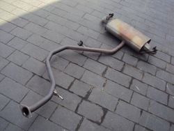 Глушник вихлоп toyota c-hr 1.8 гібрид 2016- фото №1