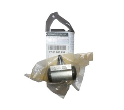 Циліндрик гальмівний зад dacia renault 7701047838 оригінальні упаковка фото №1