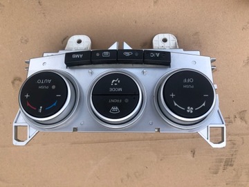 Панель повітропровід кондиціонера mazda 5 2005-2010 фото №1