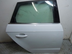 Двері праві зад задні audi a3 8v sportback ls9r фото №1