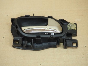 Ручка внутрішня двері правих citroen ds3 фото №1