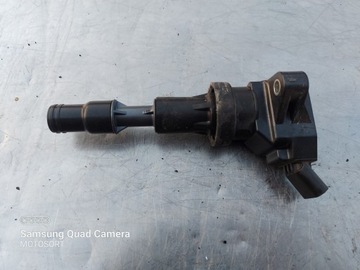 Hyundai i30 iii ceed котушка запалювання 27301-03aa0 фото №1