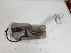 Qashqai i 06-13r j10 бачок склоомивача фото №1