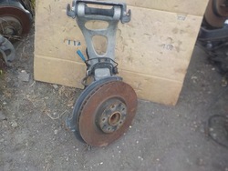 Підвішування поворотна опора ступиця перед ліва citroen c5 c6 фото №1