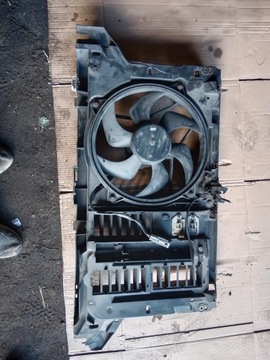 Корпус вентилятора citroen c5 3.0 9463972880 фото №1
