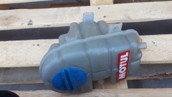 Audi оригінальний номер 4g0121403g бачок розширювальний фото №1