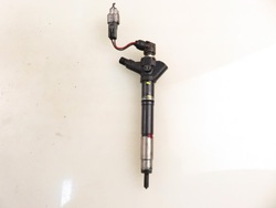 Інжектор toyota avensis t25 2.2 d-4d 2367026011 фото №1