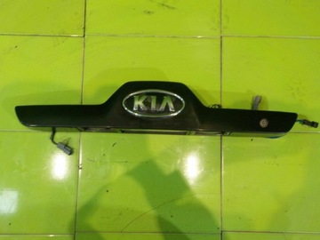 Kia sportage ii 05r накладка планка кришки зад 92501-1f0 фото №1