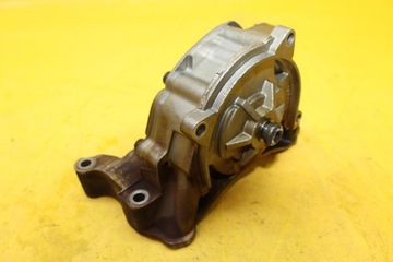 Насос масла a3 8p golf v passat b6 1.6fsi 11366-03 фото №1
