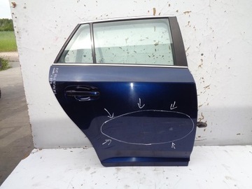 Двері правий зад toyota avensis t27 fl універсал 8s6 фото №1