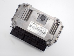 Компьютер двигателя 237105748r a2819003702 smart fortwo iii 453 1.0 sce 15r фото №1