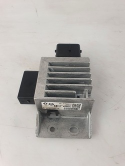 Nissan x-trail t32 2018 реле / модуль системы обогрева предварительный фото №1