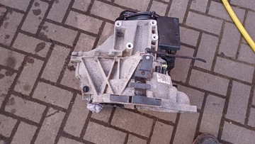 Ford b-max 1.4 b коробка передач коробки передач cv1r-7002-abb фото №1