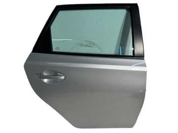 Auris ii універсал двері задні праві правий зад 1f7 світла скло шату́н фото №1