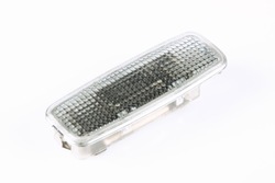 Audi лампа освещение интерьера кабины 4e0947105 фото №1