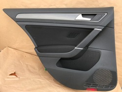 Обивка боковина левый зад vw golf vii 5g4867211 фото №1