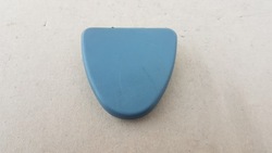 Audi tt 8n0 заглушка ремня безопасности серый фото №1