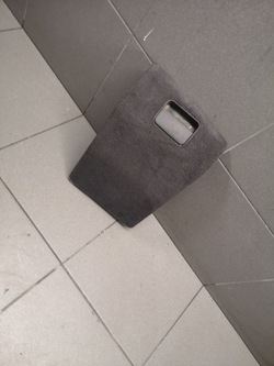 Боковина заглушка багажника права audi a6 c5 avant фото №1