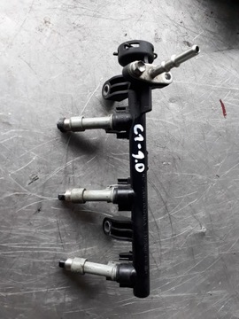 Планка впрыскивающий 238140q010a citroen c1 1.0 фото №1