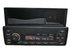 Оригінальні радіо радіопрогравач + aux usb 12v reanult гама t блютуз фото №1