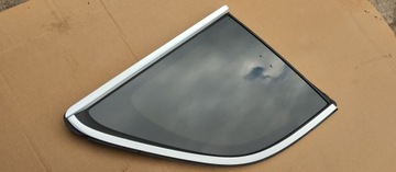 Скло кузовна бокова права mercedes glb x247 2021 фото №1