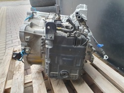 Коробка передач коробки передач hyundai tucson 2,0 crdi автомат 4x4 рестайлінг a8lf2 фото №1