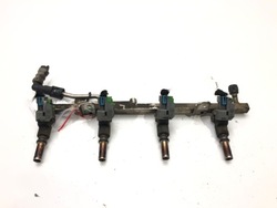 Планка впрыскивающий opel astra h 04-14 1.6b 55559375 фото №1